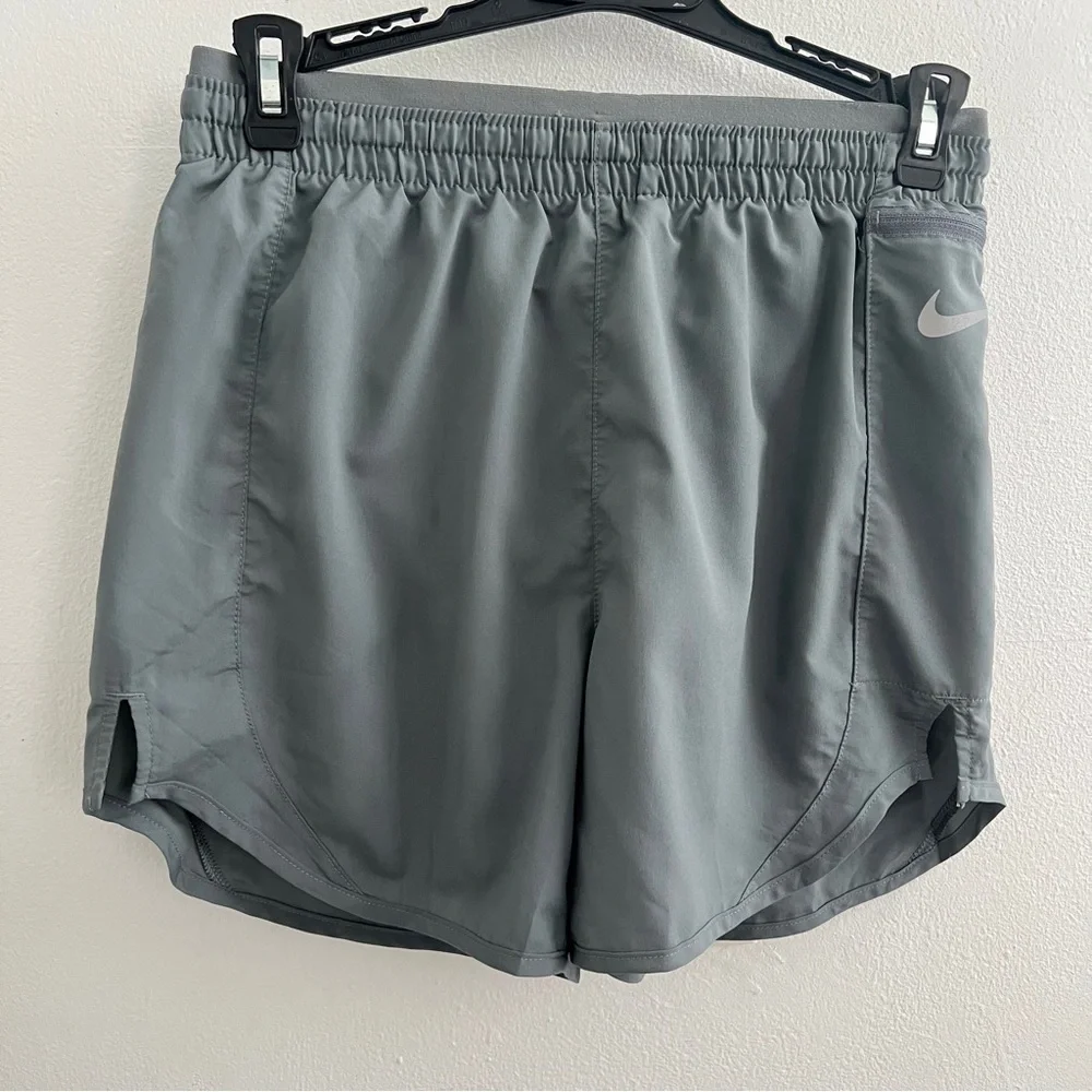 Nike W Nk Tempo Luxe Women's Shorts 3 Inches Women's Gray Athletic Shorts